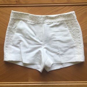 BRAND NEW Ann Taylor loft crotchet trimmed short