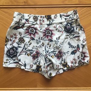BRAND NEW Anne Taylor LOFT floral print short