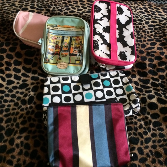 🦋SOLD🦋 - Picture 4 of 4