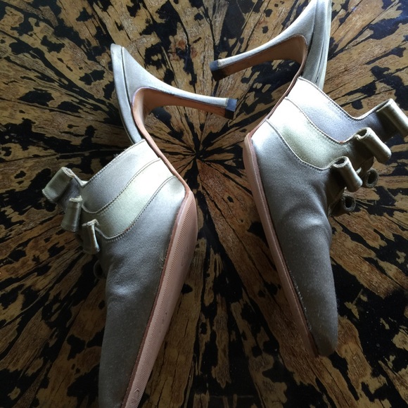 Manolo Blahnik shoes - Picture 2 of 4