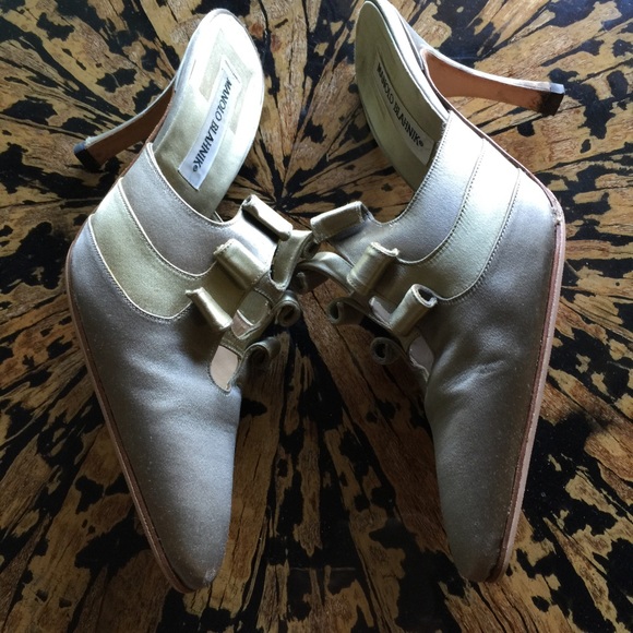 Manolo Blahnik shoes - Picture 3 of 4