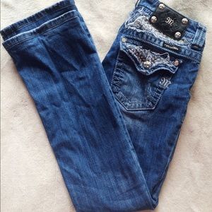 Sale🎉 Size 28 Distressed Rhinestone Miss Me Jeans