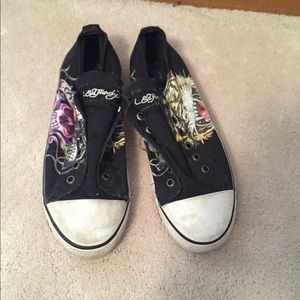 Ed Hardy chucks