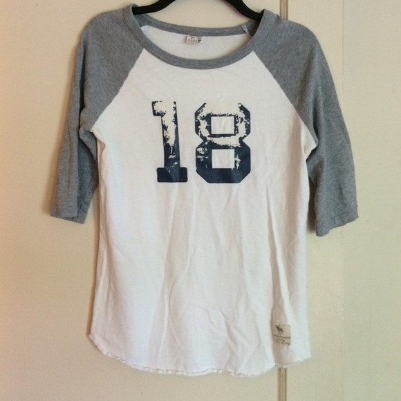A&F baseball tee