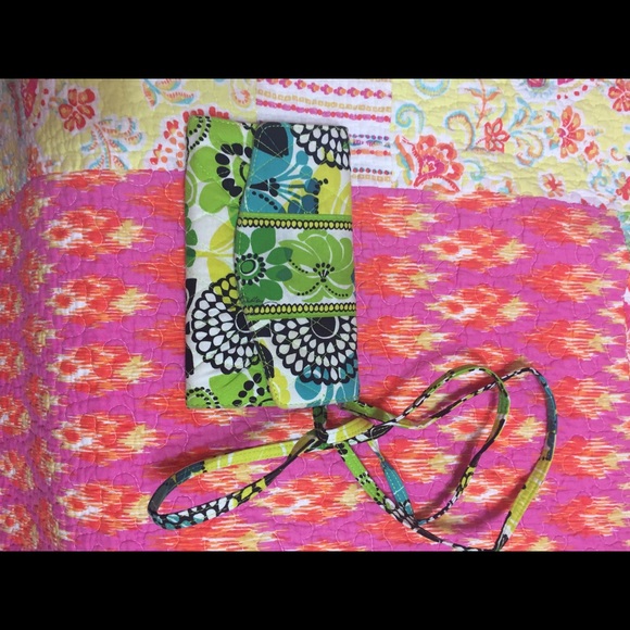 Vera Bradley wallet/crossbody