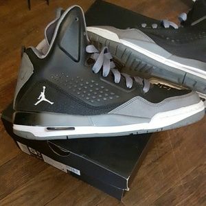 Nike Jordan 3's