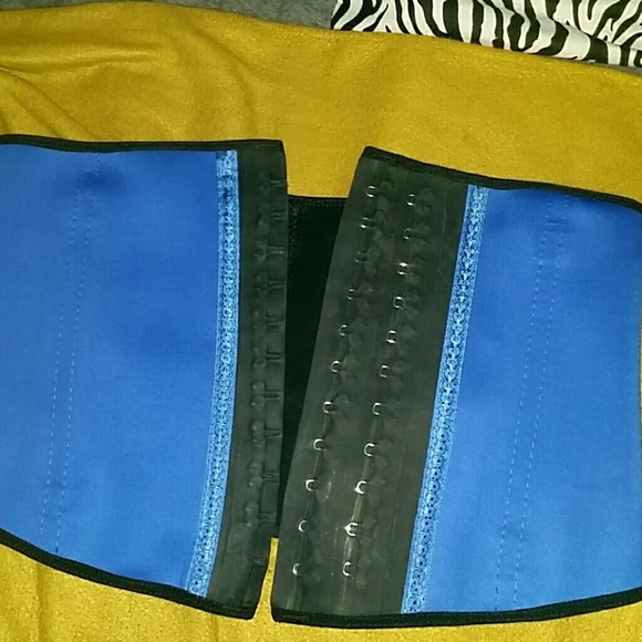 SOLD! Authentic premadonna waist trainer