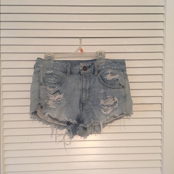 High wasted shorts