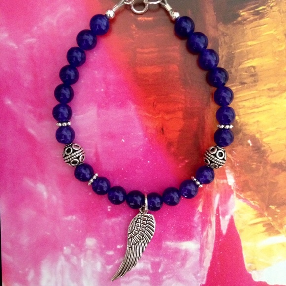 Gemstone 🦋Angel Wing Bracelet - Picture 2 of 2