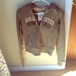 Hollister sweater