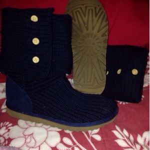 Blue knit UGGS
