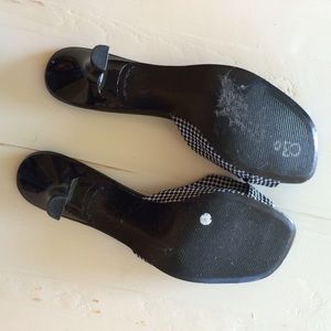 Liz Claiborne Shoes - Black and white polka dot kitten heels Liz Claiborne Shoes - Black and white polka dot kitten heels