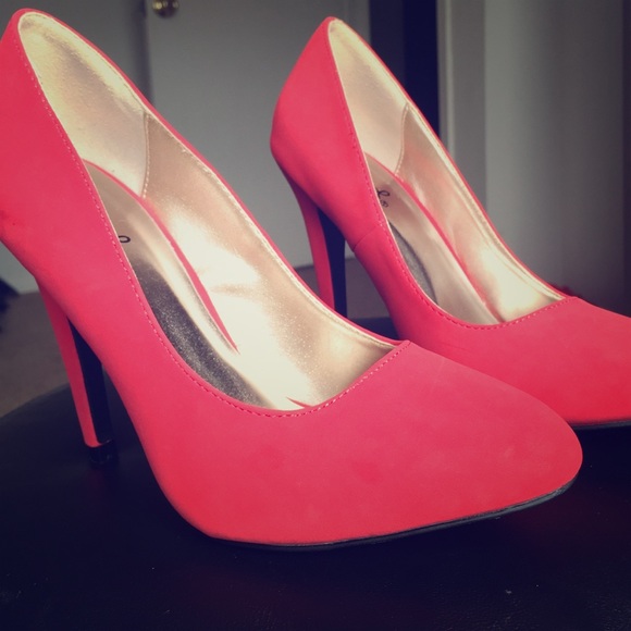 Coral Heels