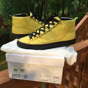 🚫SOLD ON TRADESY🚫