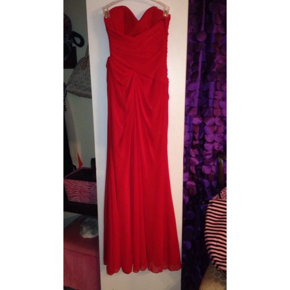 Prom Dress - Picture 4 of 4