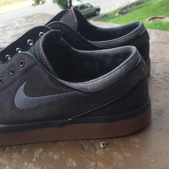 🌻SOLD🌻 Nike SB Stefan Janoski, black and gum - Picture 2 of 3