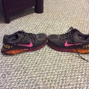 Women's new nike air max