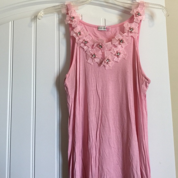 Body Central Tops - Pink Top trimmed pink bows neckline
