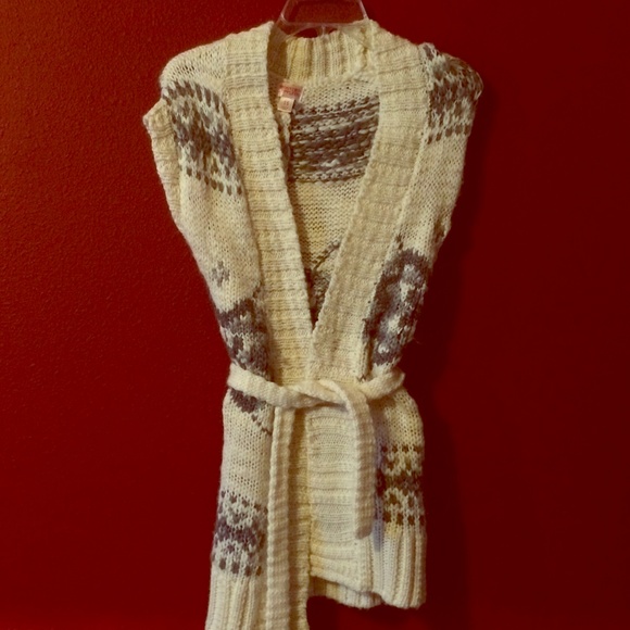 Winter cover up - Picture 1 of 2