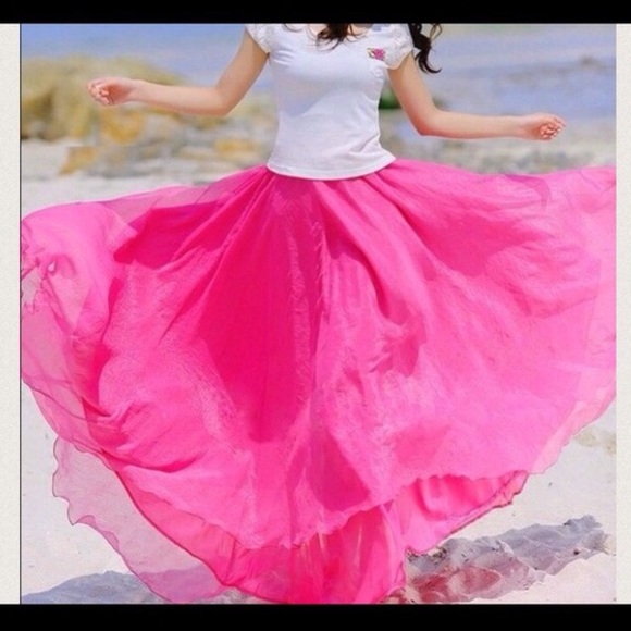 Long skirt - Picture 2 of 4