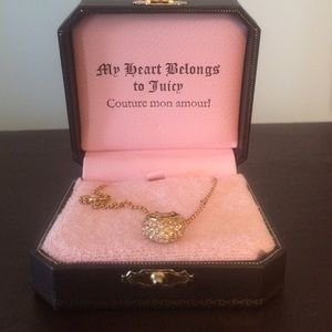 Juicy couture necklace!!!! NWT