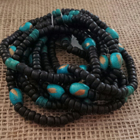 Elastic band bracelet