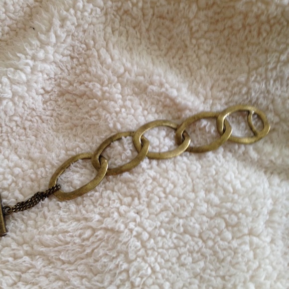 Bracelet