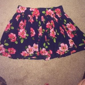 Hollister skirt