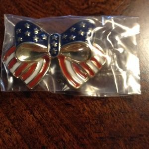 Patriotic bow pin and lapel pins