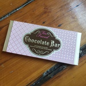 Too Faced Chocolate Bar Eyeshadow Palette