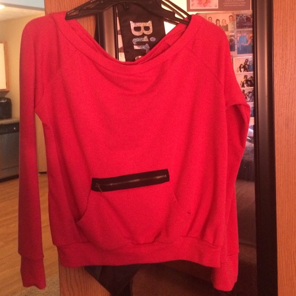 Hot Pink off the shoulder top!