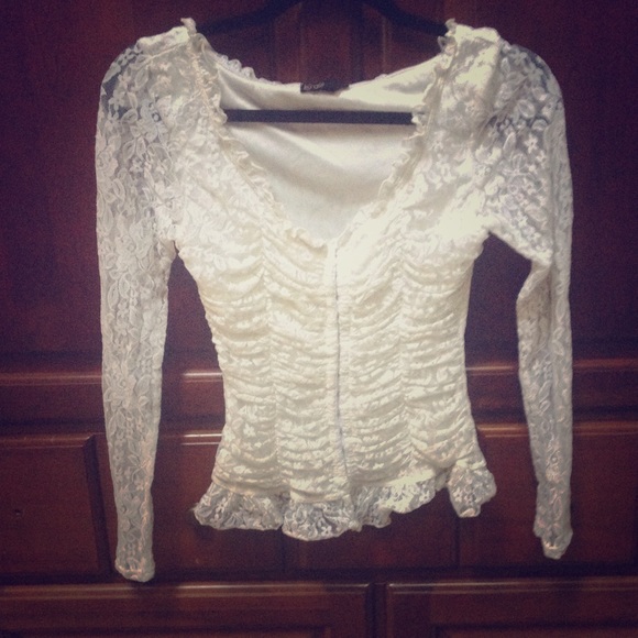 Beautiful white lace corset top!