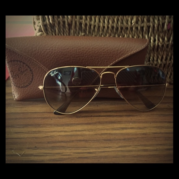 Authentic Gold Ray Bans Aviators