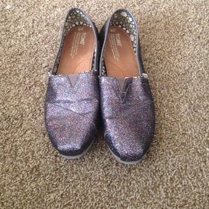 Super cute toms in Brandnew condition