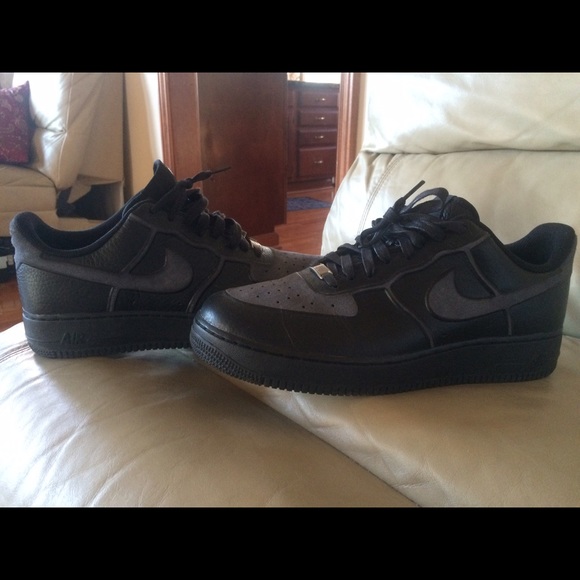 Air Force ones - Picture 1 of 4