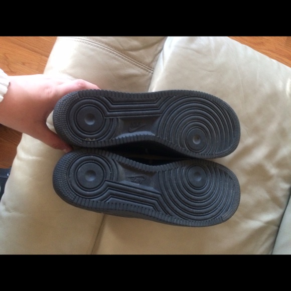Air Force ones - Picture 3 of 4