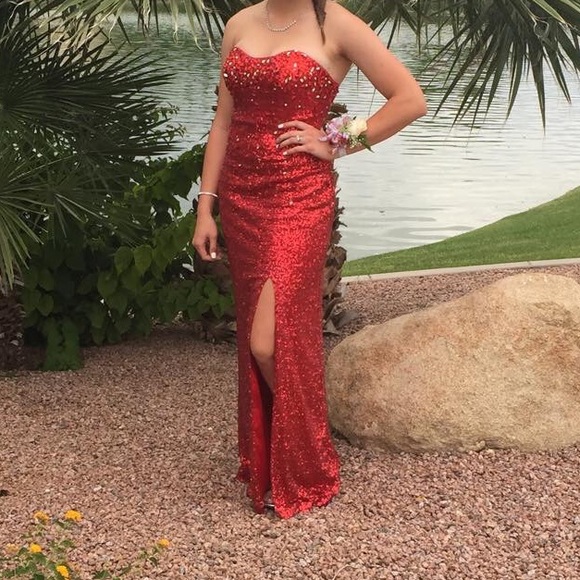 Prom dress