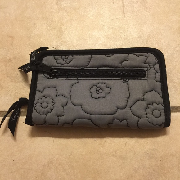 Thirty one gifts Wallet grey