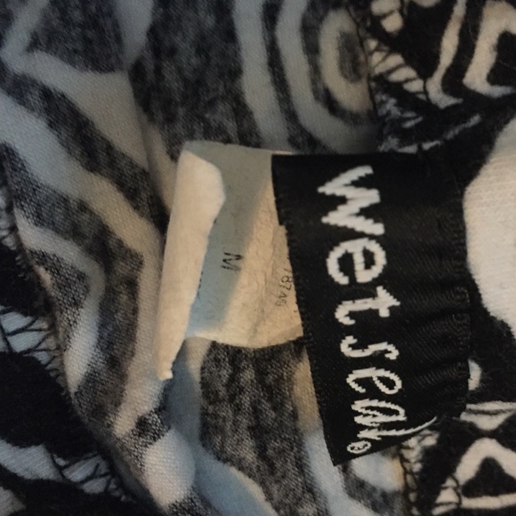 Stretchy pencil skirt - Picture 2 of 2