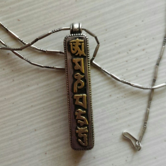 Tribal chain and pendant