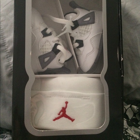Jordan retro 4 size 1c - Picture 1 of 1