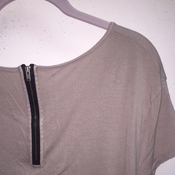 Sold Beige Banana Republic Top - Picture 2 of 3