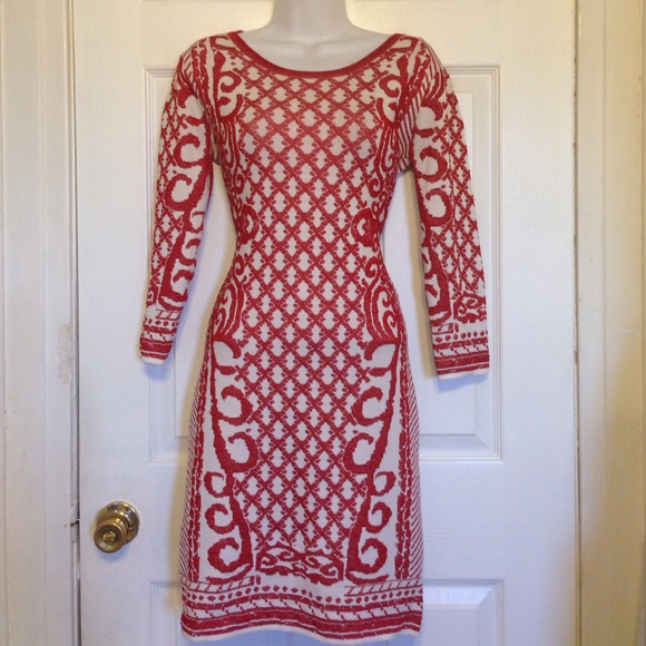 Dresses & Skirts - Beautiful Pattern Glitter Dress