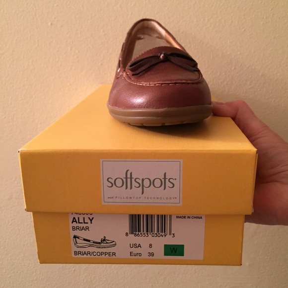 Softspots Ally in Size 8 - Picture 2 of 2