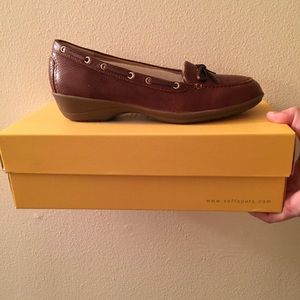 Softspots Ally in Size 8