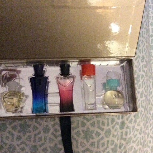 Mary Kay Perfume Mini Set🎀