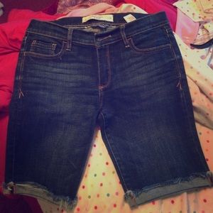 Bermuda jean shorts
