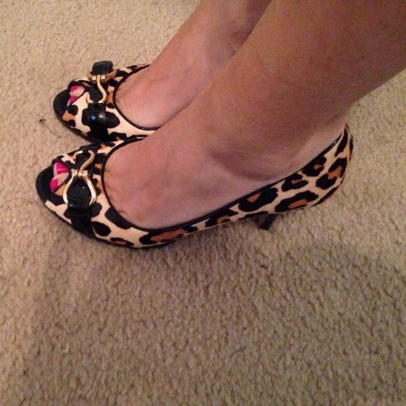 ❤️sold❤️ - Picture 2 of 4