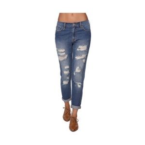 Bullhead Distressed Blue Boyfriend Jeans