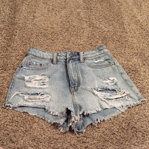 BDG Denim - BDG high waisted shorts